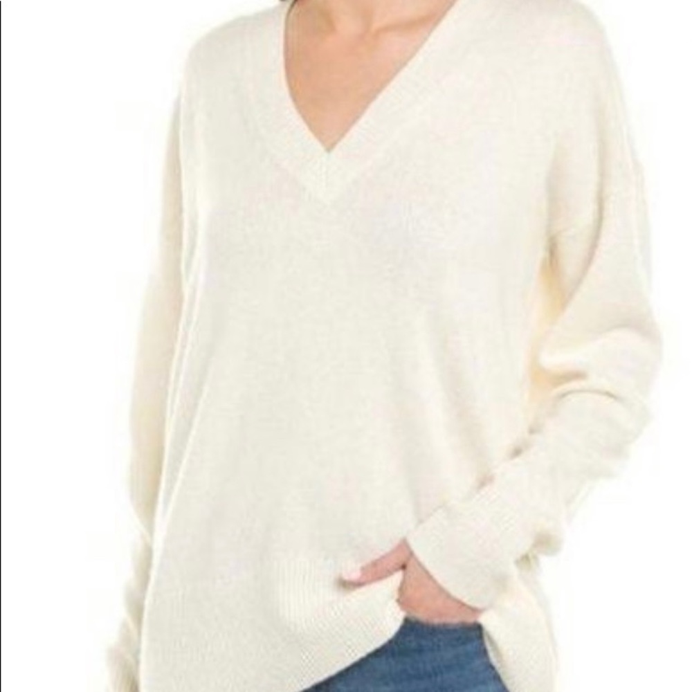 Joie NWT Liamana Porcelain High, Low Sweater.